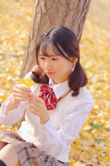 忘记穿内裤被同桌C到高潮APP